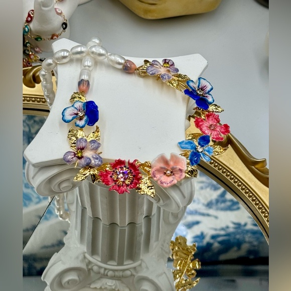 🆕 LES NEREIDES 🧿 NIB Mille Pensees Necklace, Mille Pensees Flowers and Pearl - Picture 8 of 16